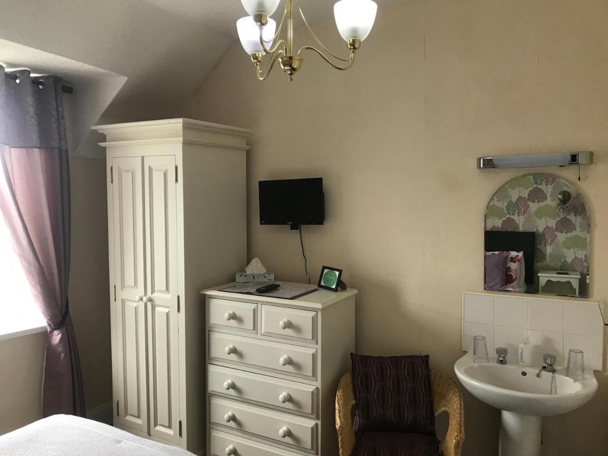 Ivy Bank Guest House Tenby Ngoại thất bức ảnh