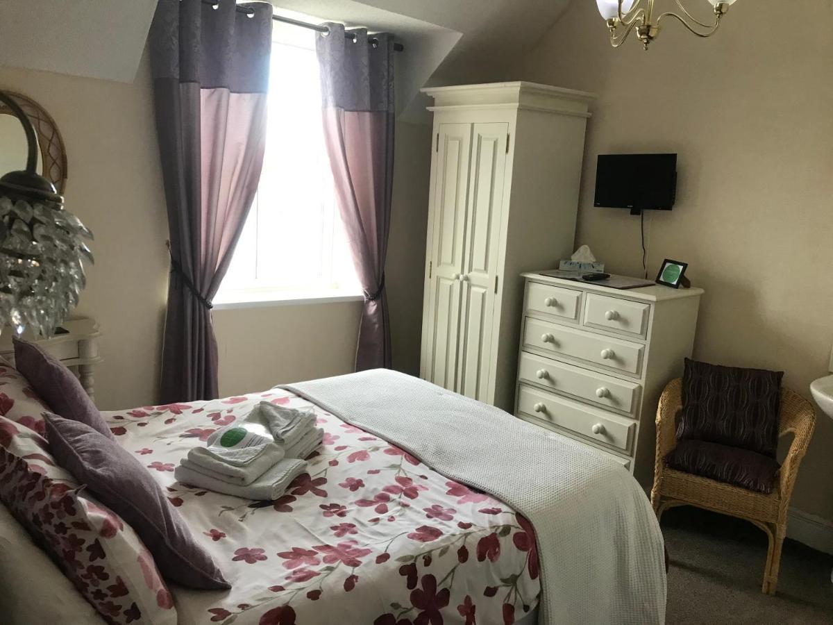 Ivy Bank Guest House Tenby Ngoại thất bức ảnh